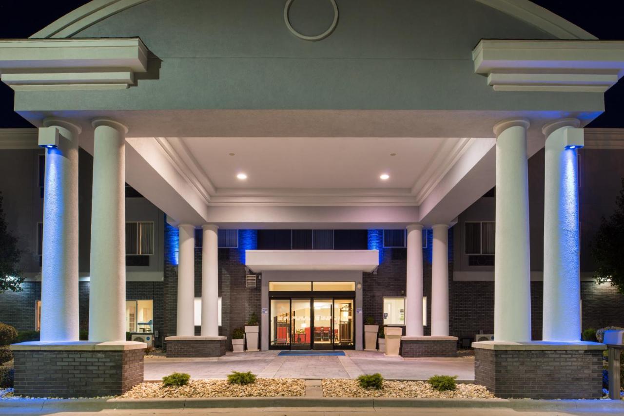 Holiday Inn Express & Suites Pittsburg, An Ihg Hotel Exterior foto